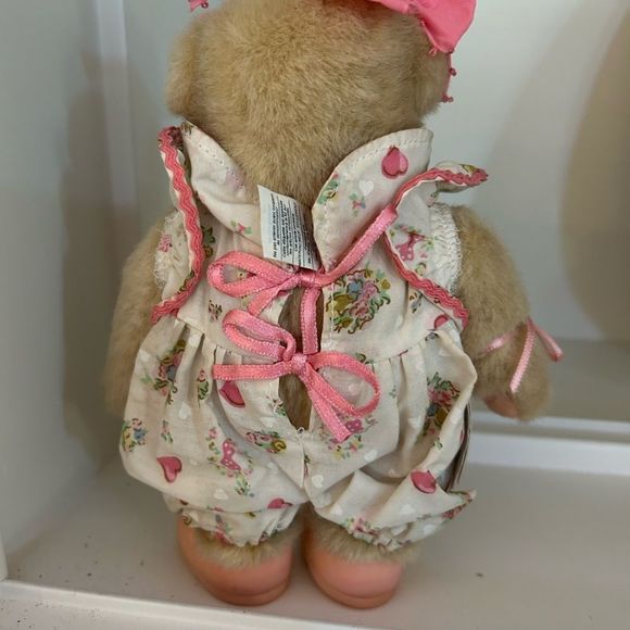 Muffy VanderBear Vintage Valentine Bear - Picture 4 of 4